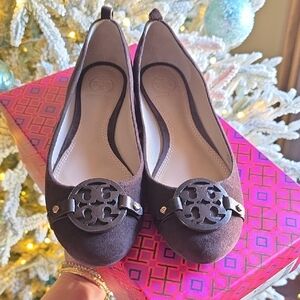 Tory Burch Brown Suede Flats with Logo Detail ⭐️NWOT⭐️
